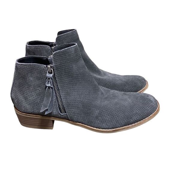 Dolce Vita Grey Suede Bootie Size 9.5 - Picture 1 of 9